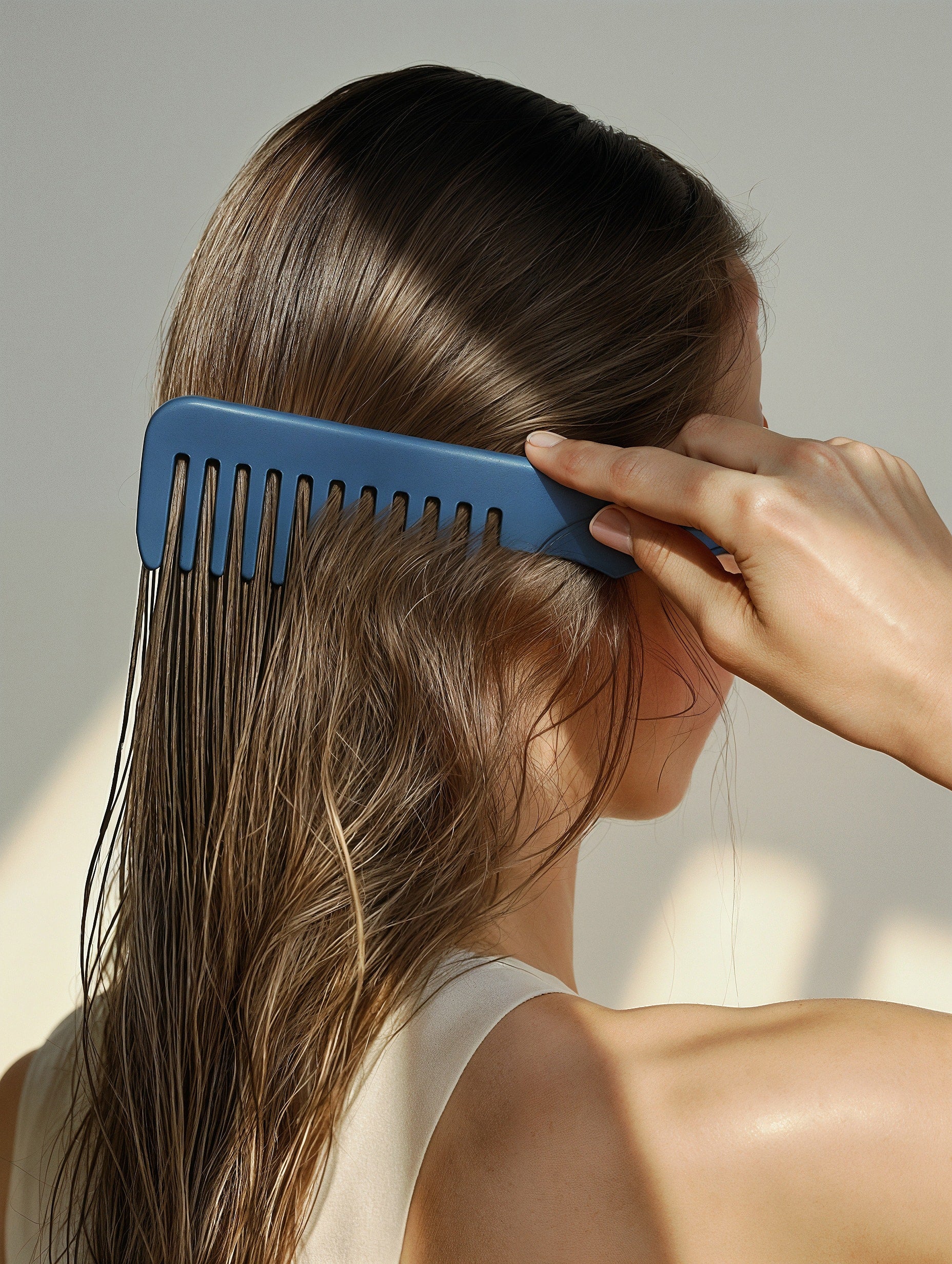 Wide Grip Styling Comb 3